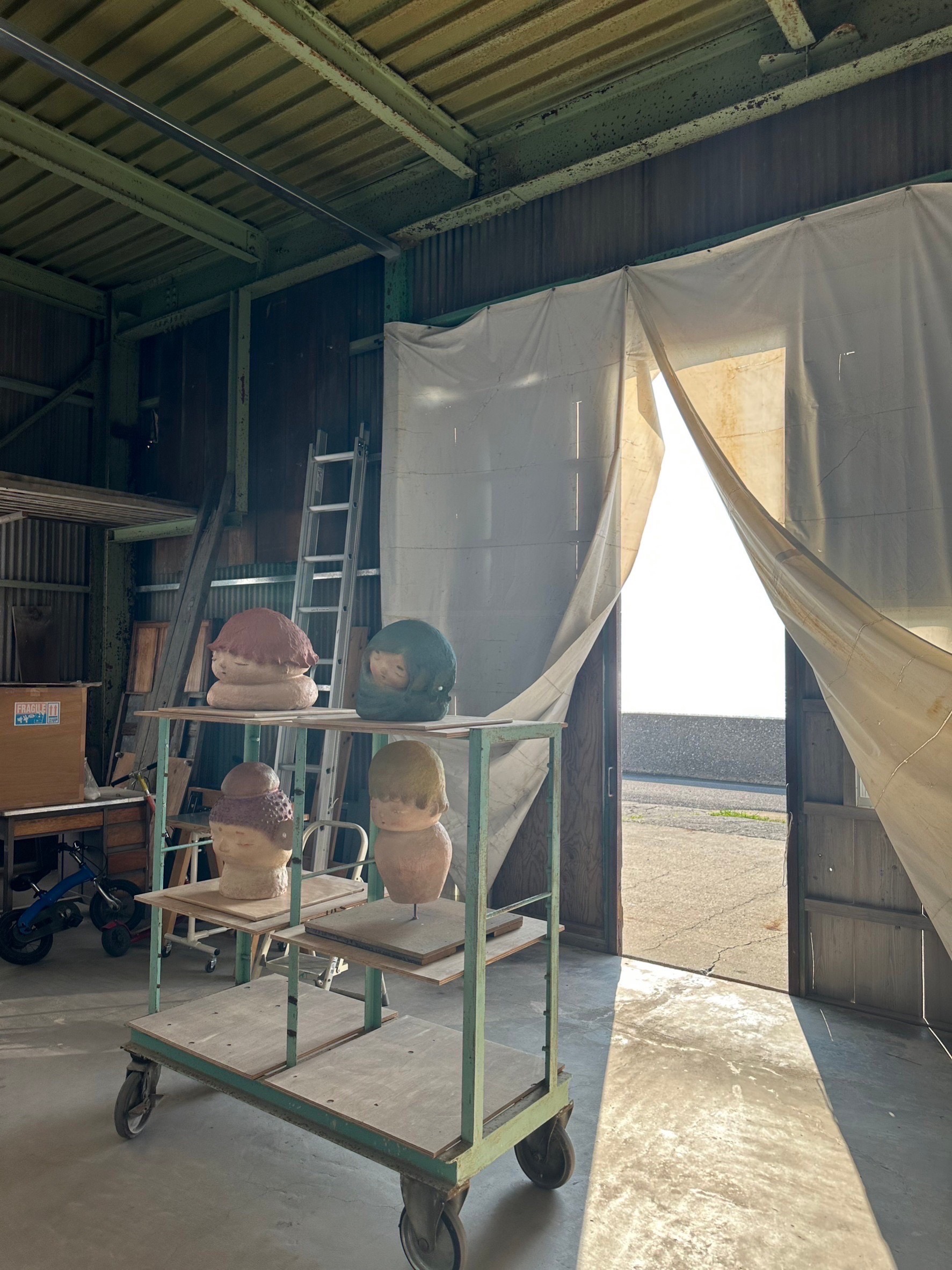 大谷工作室個展「タニラタニラタニラ」 | カイカイキキ